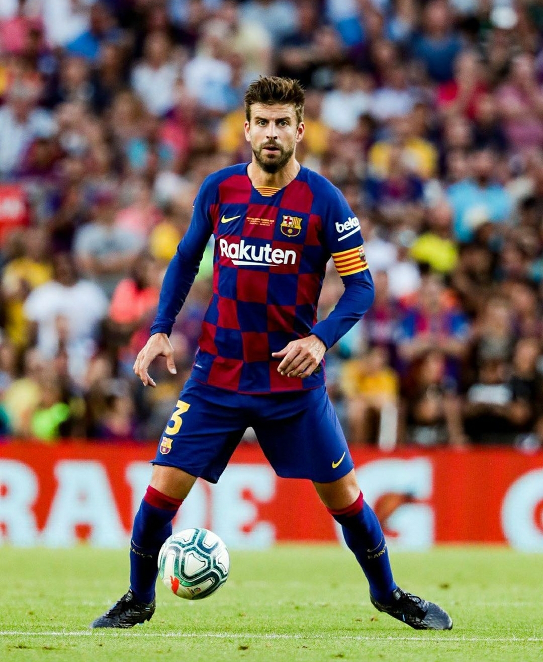 2014 投手新高：克莱顿·克萧单季 1.77 ERA，包揽国联赛扬奖与 MVP